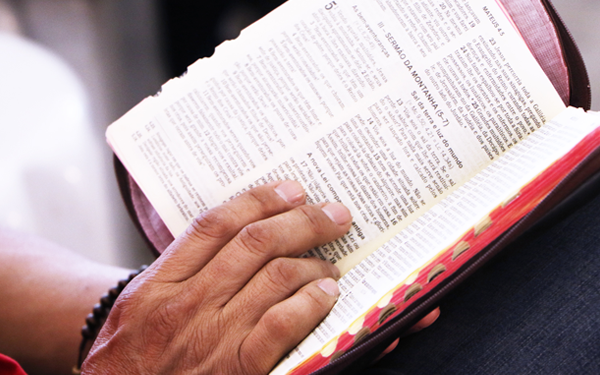 Evangélicos: colocando os pingos nos “is”