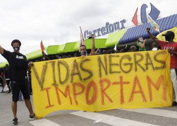 Fundamentos históricos do racismo e sua manipulação empresarial