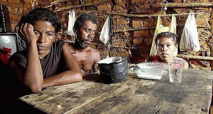 Mil dias: voltamos ao mapa da fome e da morte