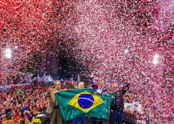 É necessário liquidar a fatura já no primeiro turno