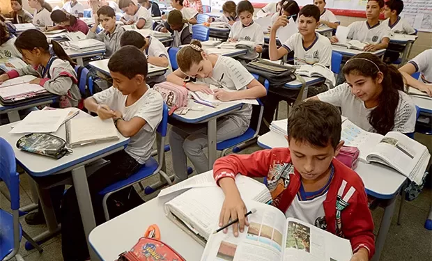 O Brasil na lanterninha da educação mundial. Por quê?