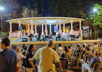 Praça 7: lembranças e andanças